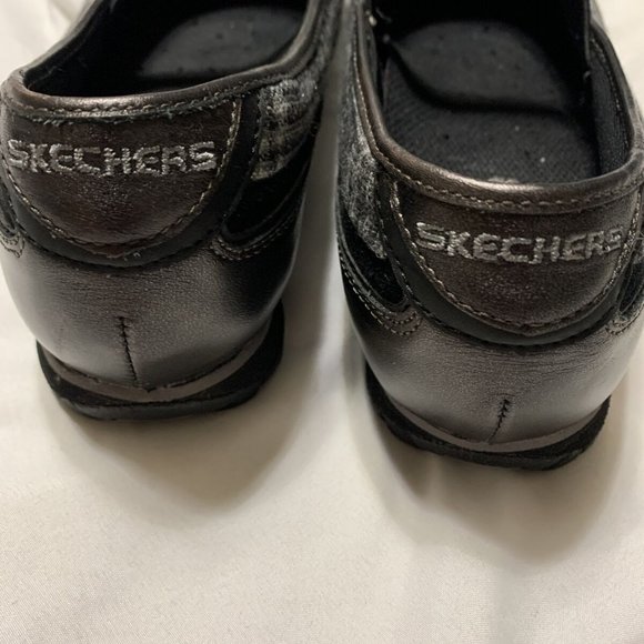 Skechers Pewter Black Plaid Newbie Leather Flats - Picture 6 of 6